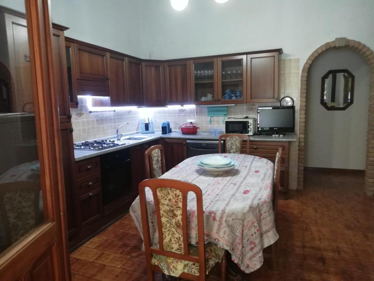 Villa Murgia Соланас Экстерьер фото